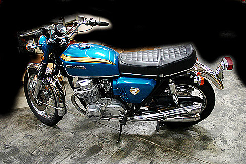 CB750Ko�k�����^���^�l 
