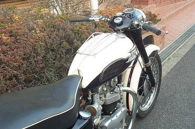  Triumph T110k650l Tiger