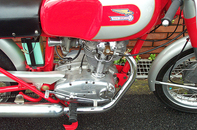 Ducati 250 Diana