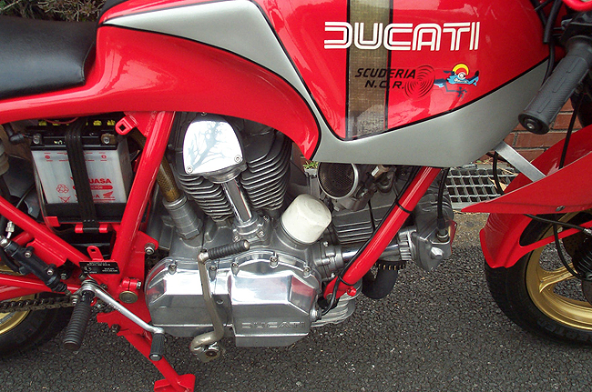 Ducati 900 MHR kNCR-Customl