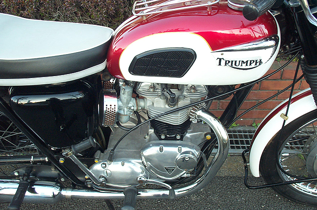 Triumph T120Rk650lBonneville