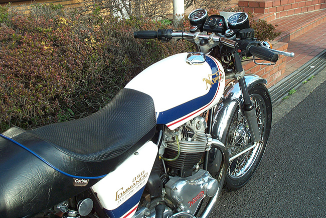  Norton 850 CommandokJ.o.rVersionl