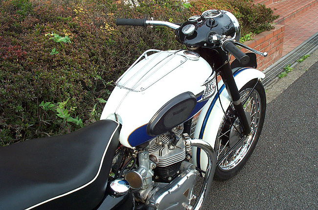 Triumph T110k650lTiger 