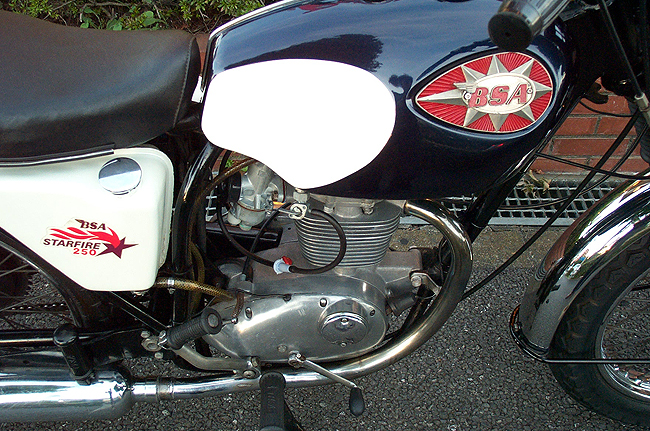 BSA B25 Starfire 