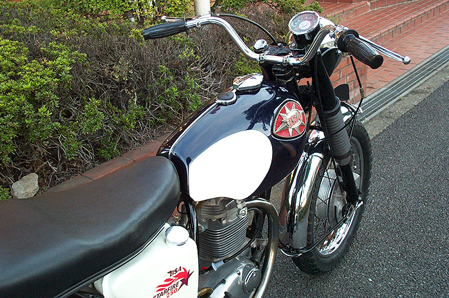 BSA B25 Starfire 