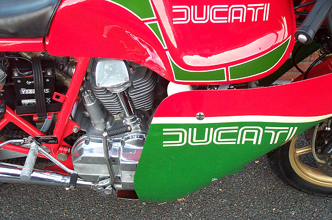 Ducati 900MHR Desmo 