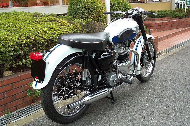 Triumph T110k650lTiger