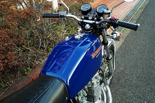 CB400F