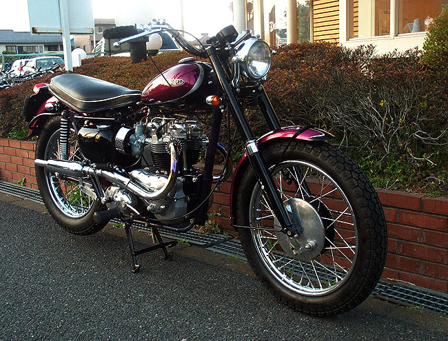 Triumph  6sk650l Tracker