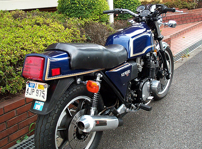 KZ1000ST