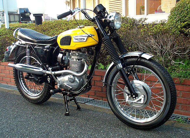 Triumph 3TAk350l Twenty-One