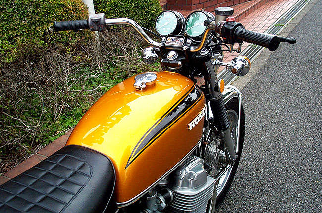 CB750K4