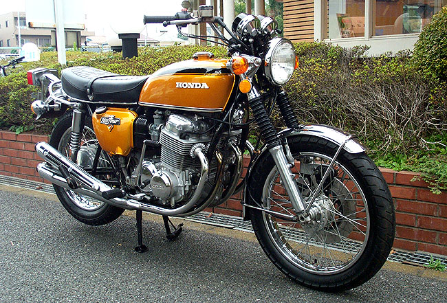 CB750K4