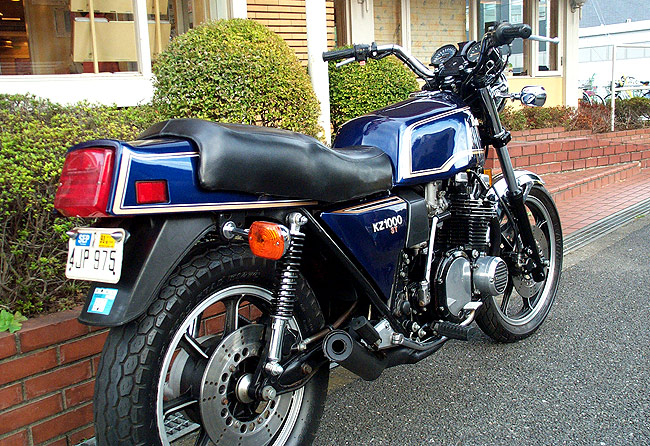 KZ1000ST