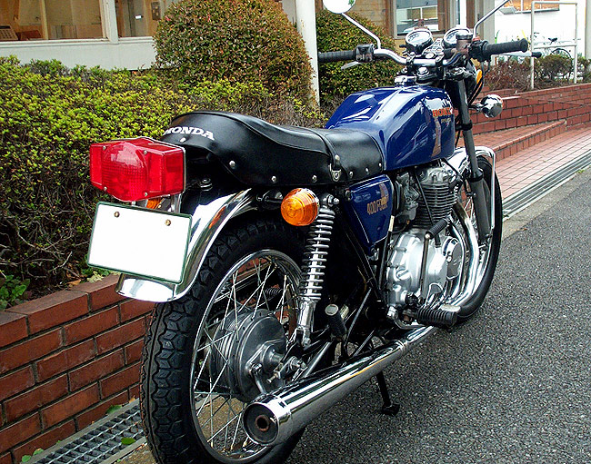 CB400F