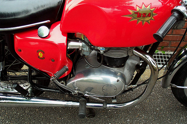 BSA A65k650lSpit-fire