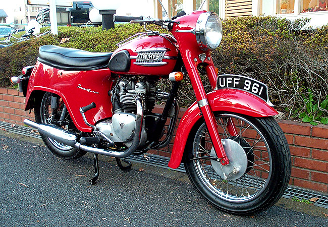 Triumph 3TAk350lTwenty-One