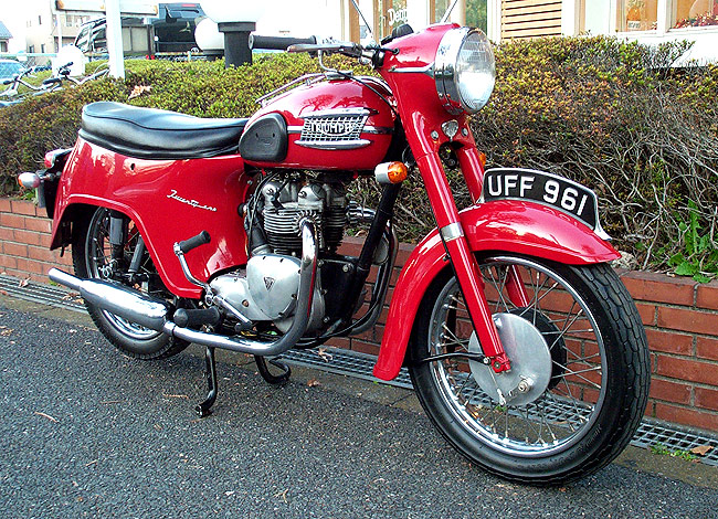 Triumph 3TAk350lTwenty-One