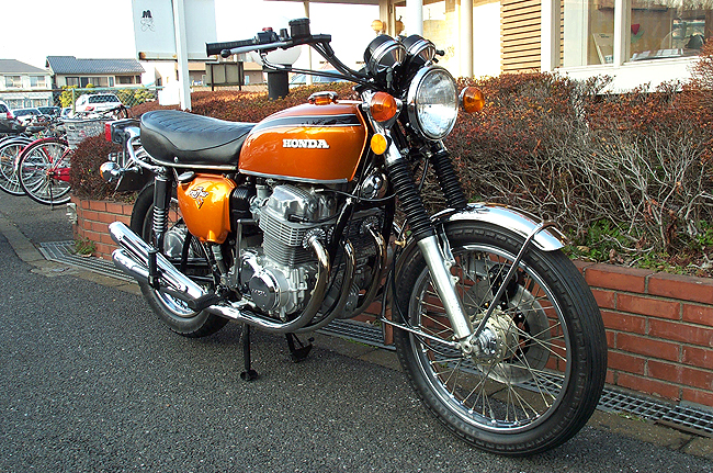 CB750K2