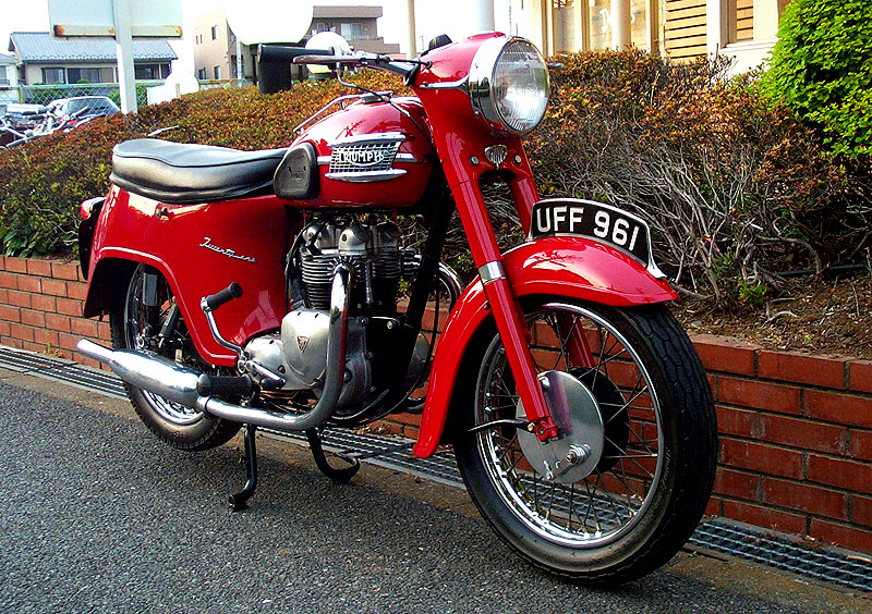 Triumph TR-6k650l TRophy