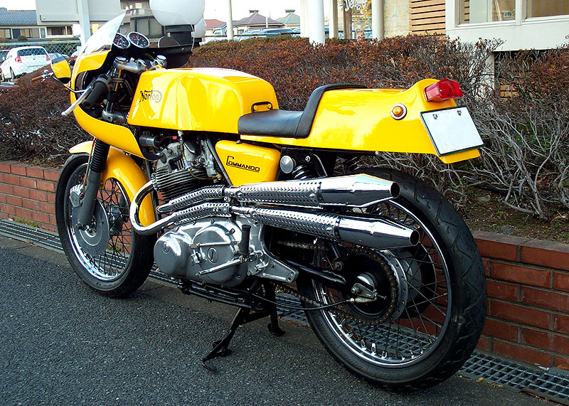 Norton 850 CommandoRacer