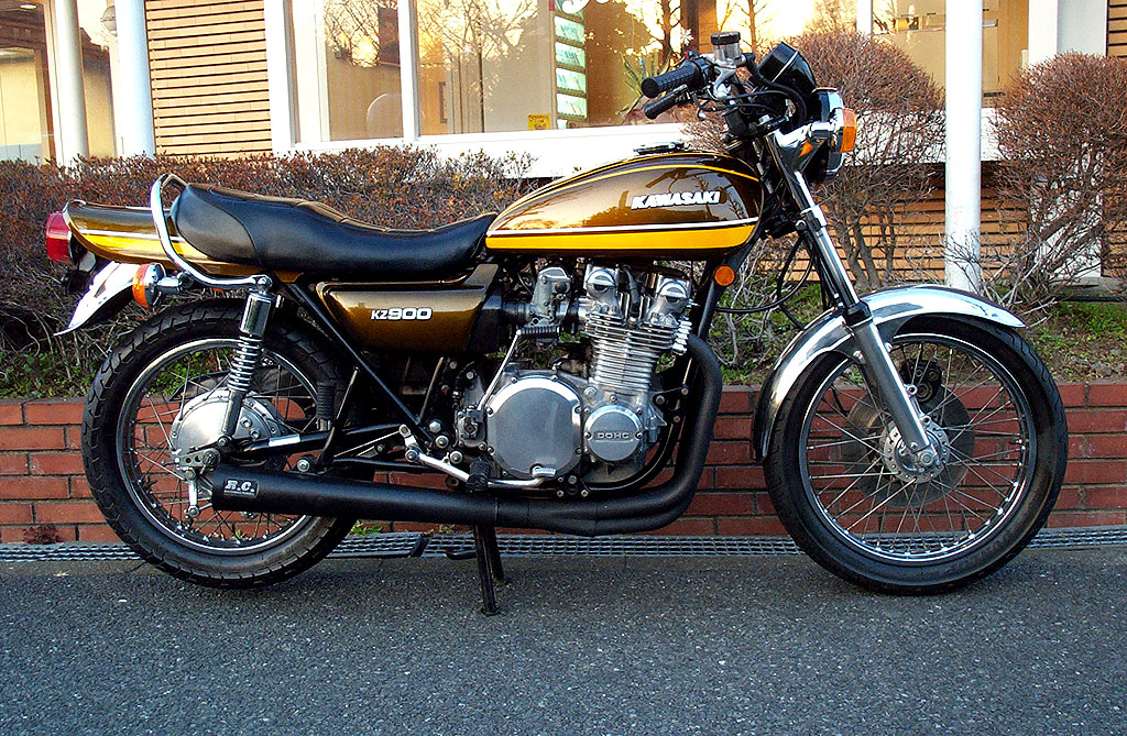 KZ900