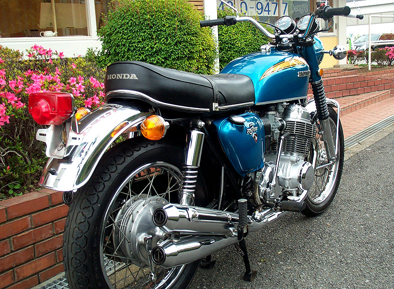 CB750K1