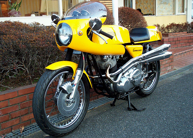 Norton 850 CommandoRacer