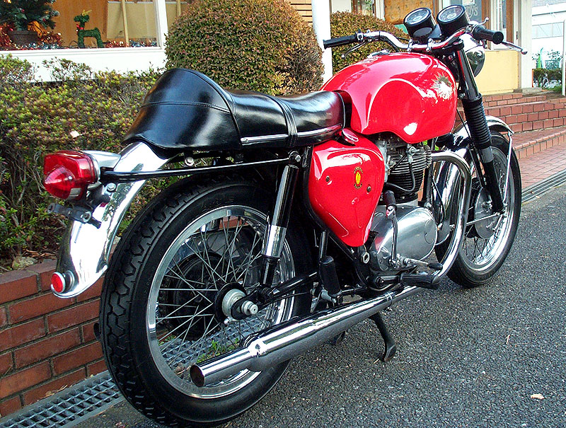 BSA A65k650lSpit-fire