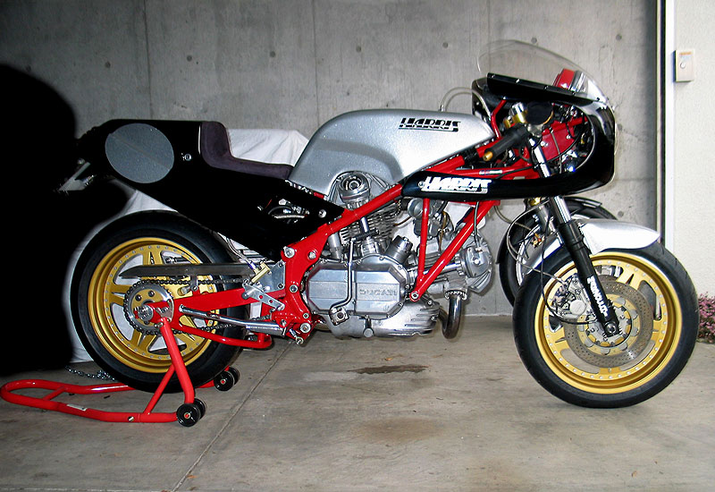 HARRIS Ducati 900 Works Racer