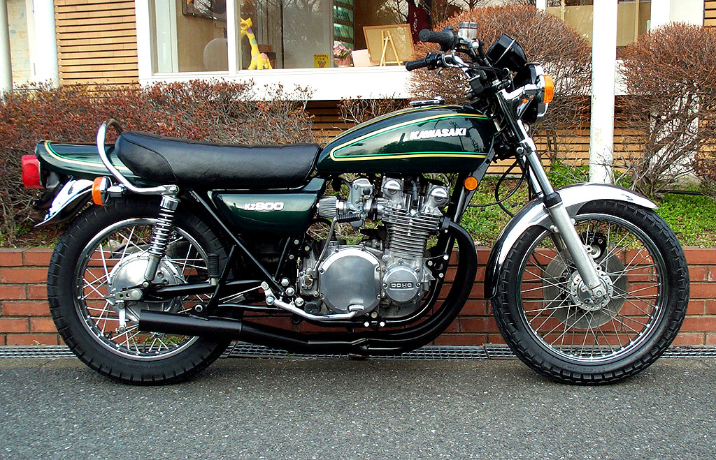 KZ900