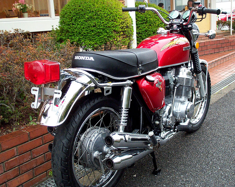 CB750K4