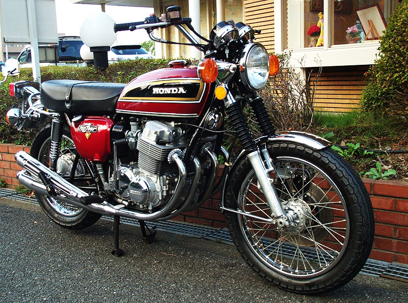 CB750K4