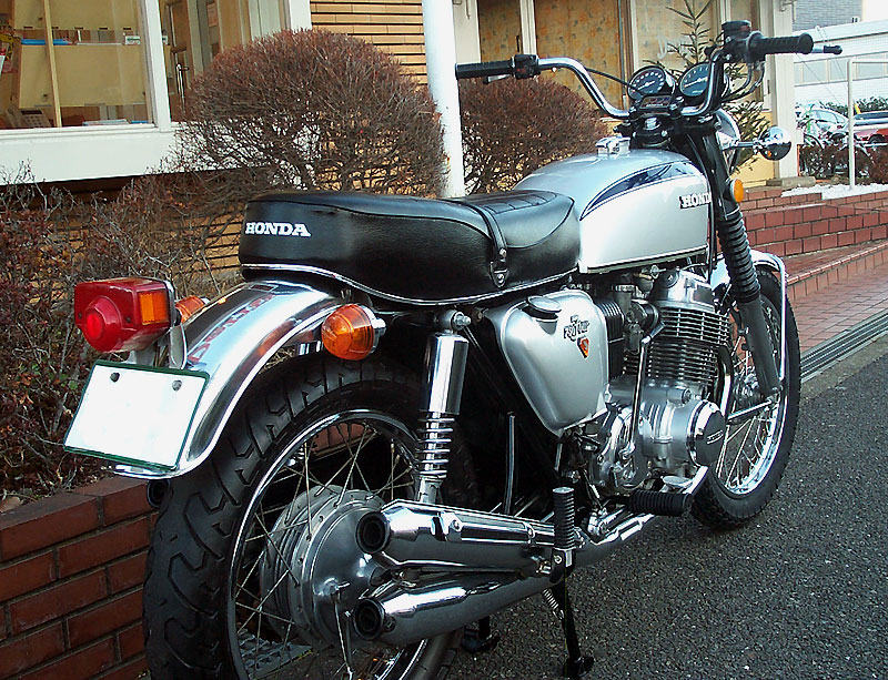 CB750K2