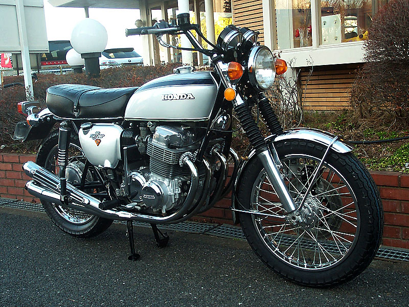 CB750K2