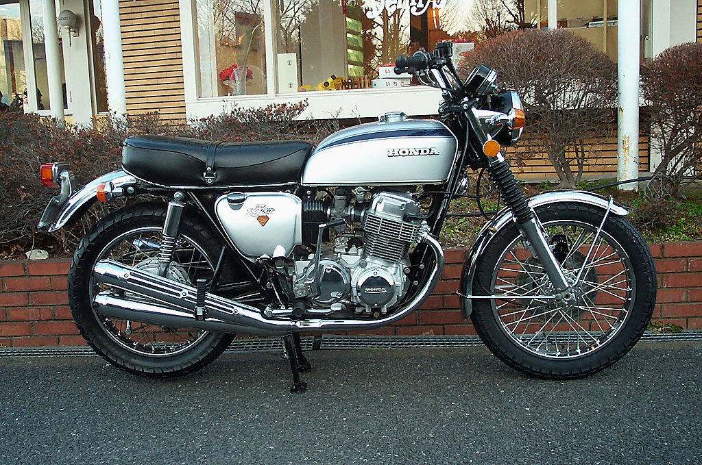 CB750K2