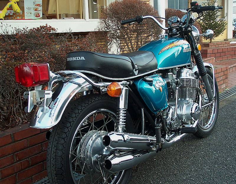 CB750K2