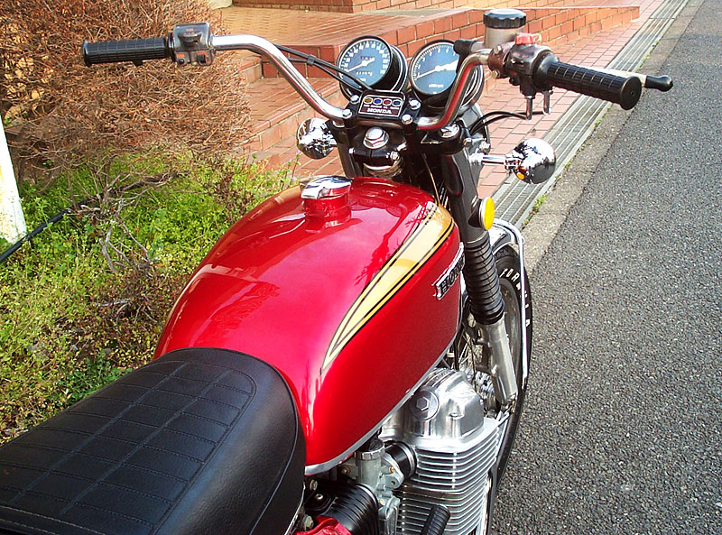 CB750K4