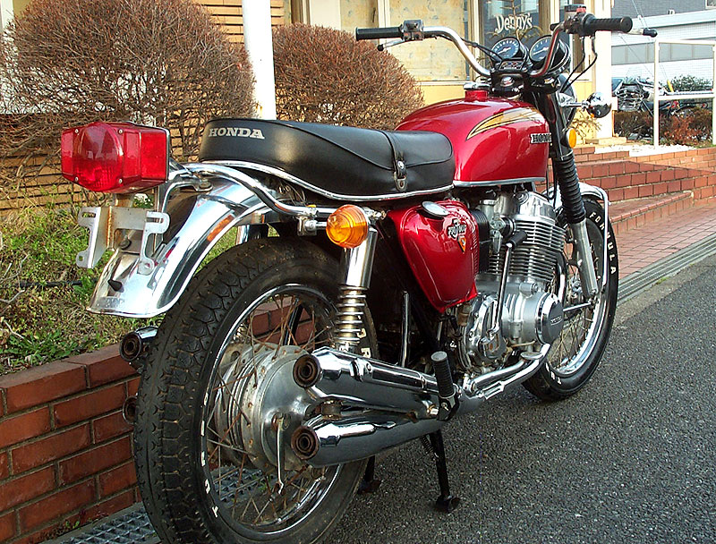 CB750K4