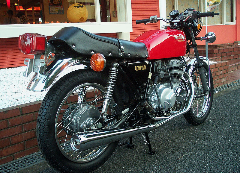 CB400F