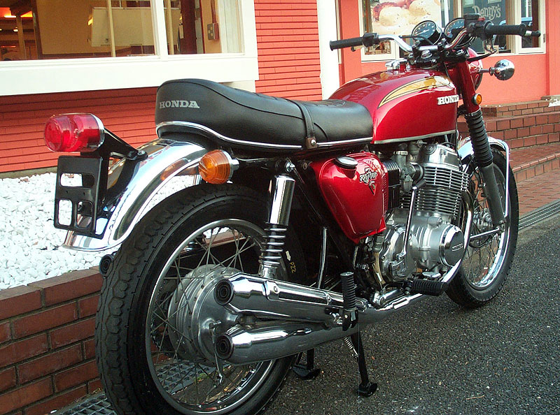 CB750K1