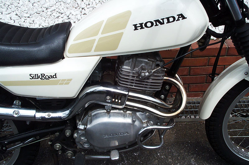 HONDA Silk Road 250