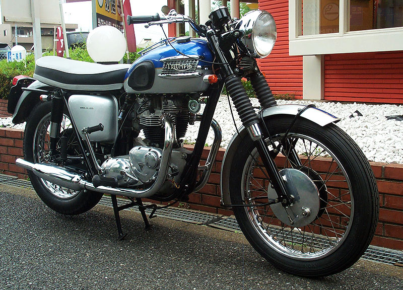 Triumph TR-6 Trophyk650l