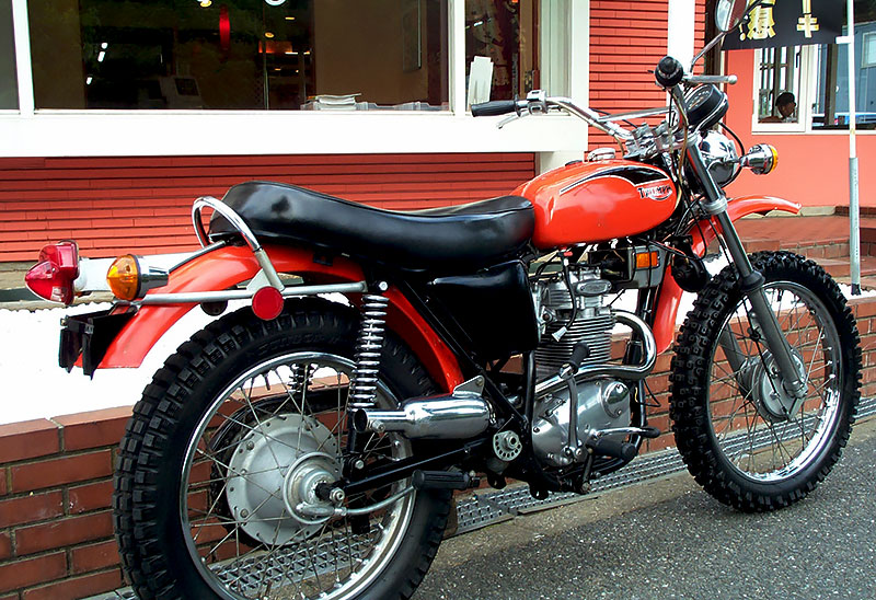 Triumph T25Tk250l