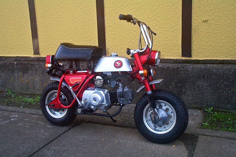 Monky Z50`(50cc)