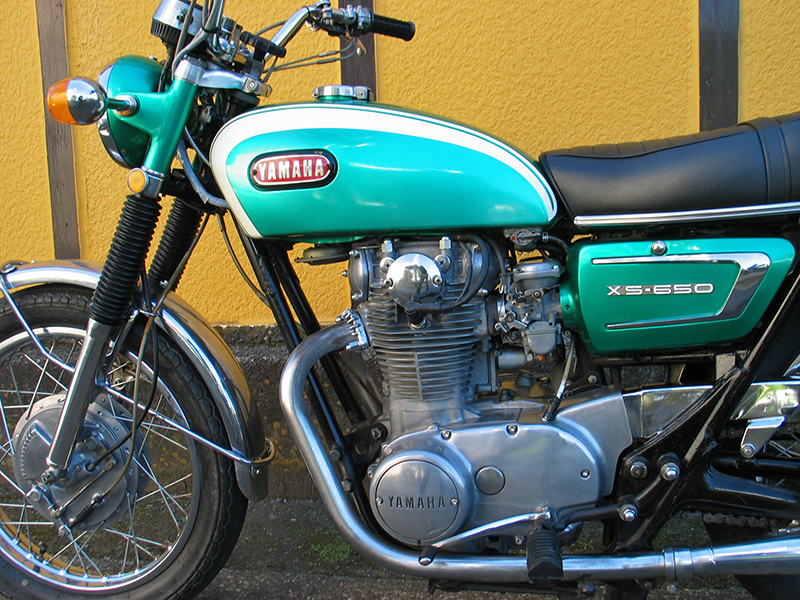 YAMAHA XS-1Bk650l^