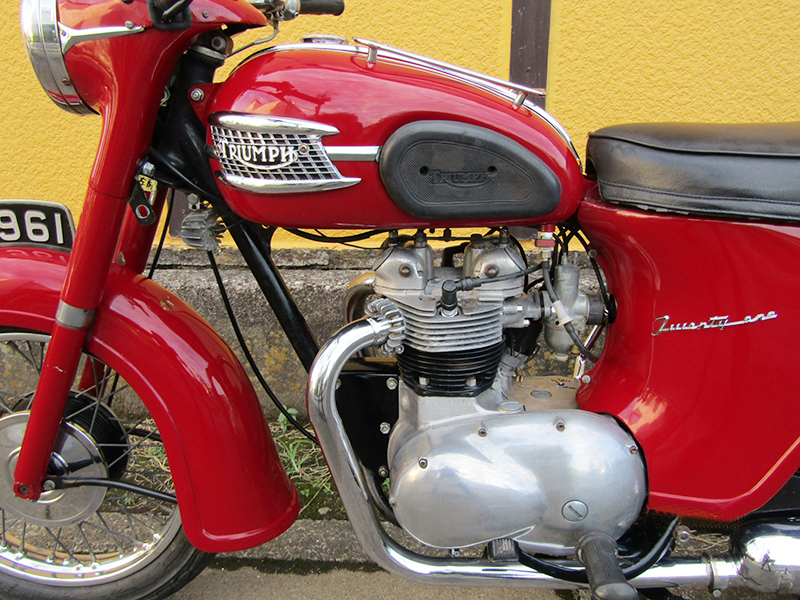 Triumph 3TAk350l