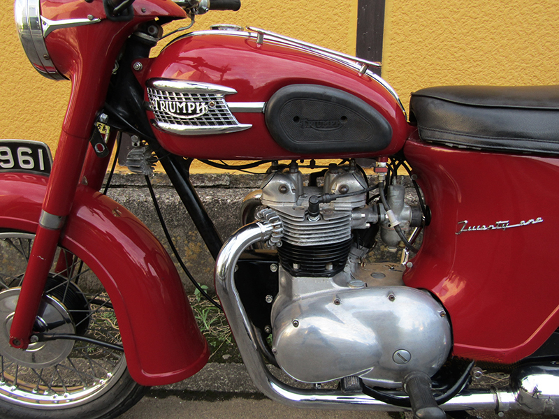 Triumph 3TAk350l