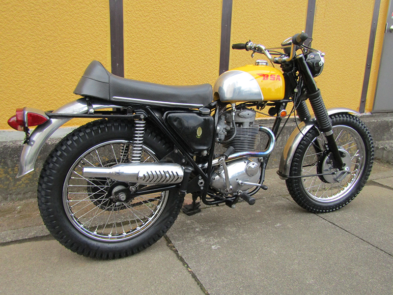 BSA B441 Victor