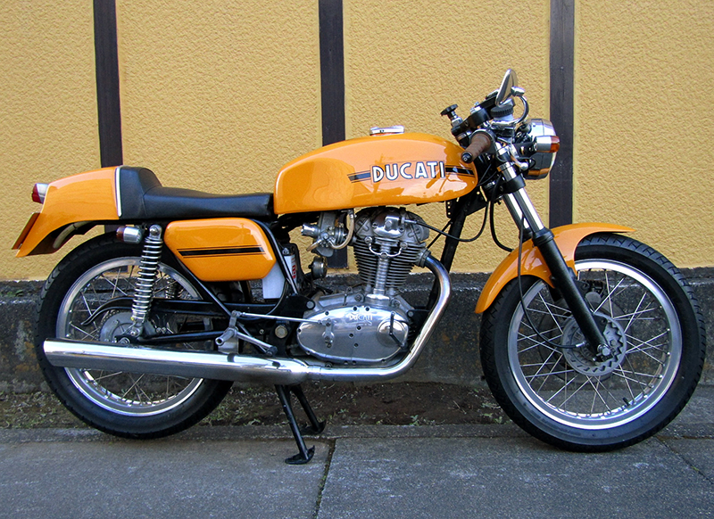 DUCATI 350 Desmo